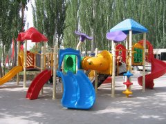 色差儀用來完善塑料遊樂設施的色彩